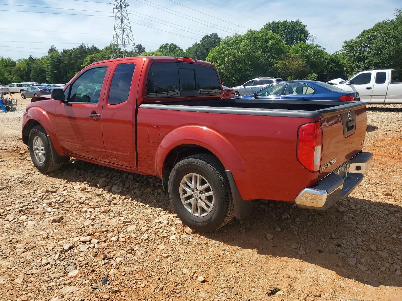 2018 NISSAN FRONTIER SV photo 3