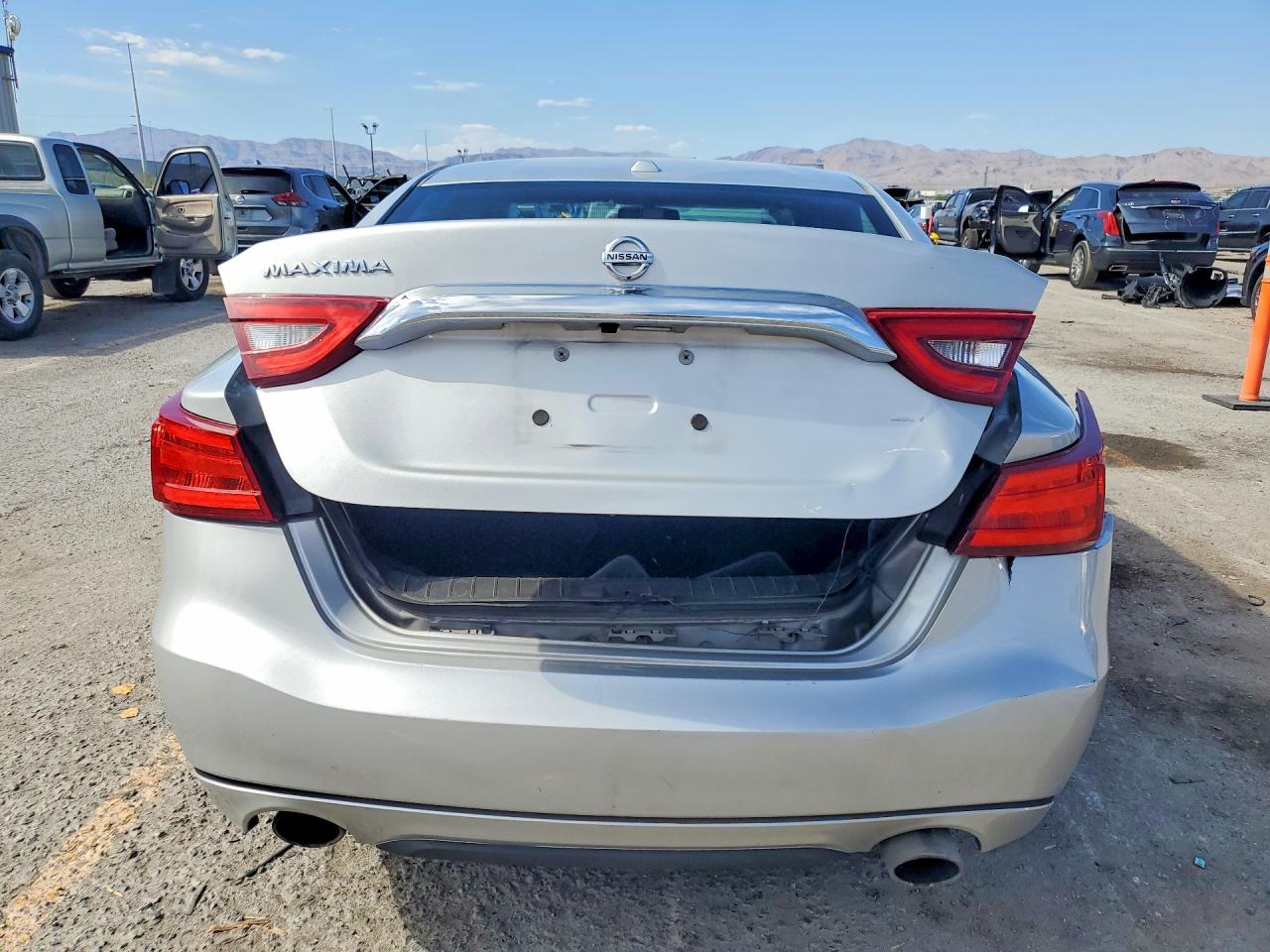 2017 NISSAN MAXIMA 3.5 S photo 16