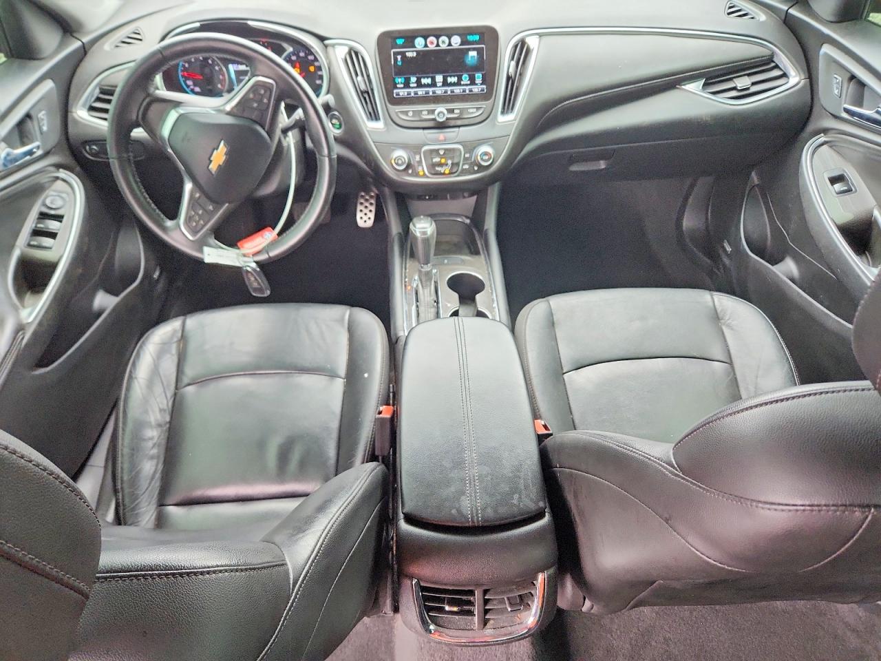 2016 CHEVROLET MALIBU LT photo 8
