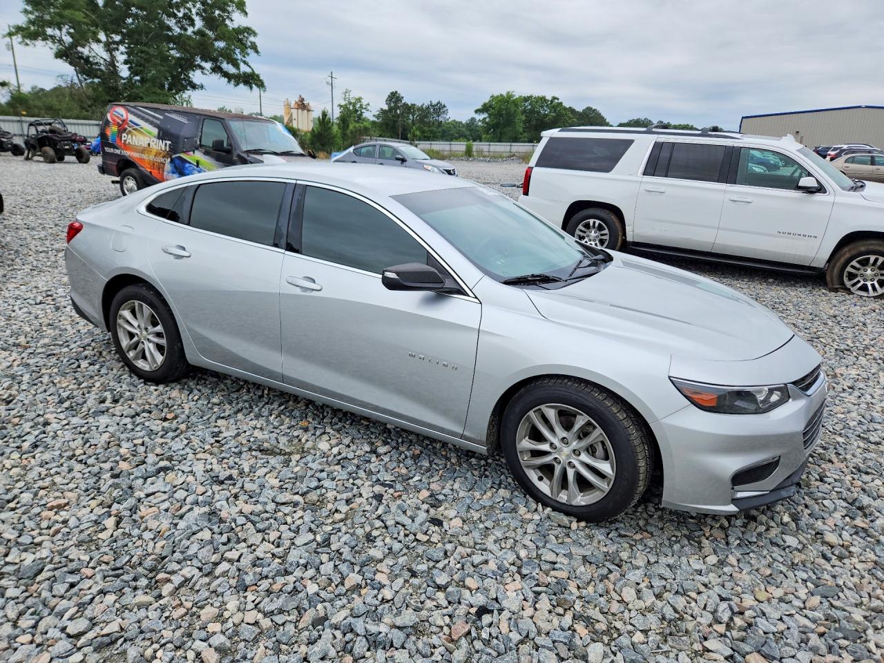 2016 CHEVROLET MALIBU LT photo 4