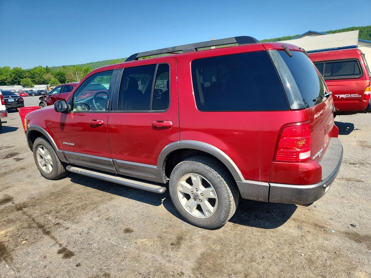 2005 FORD EXPLORER photo 4