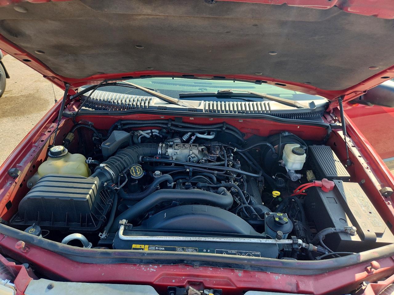 2005 FORD EXPLORER photo 34
