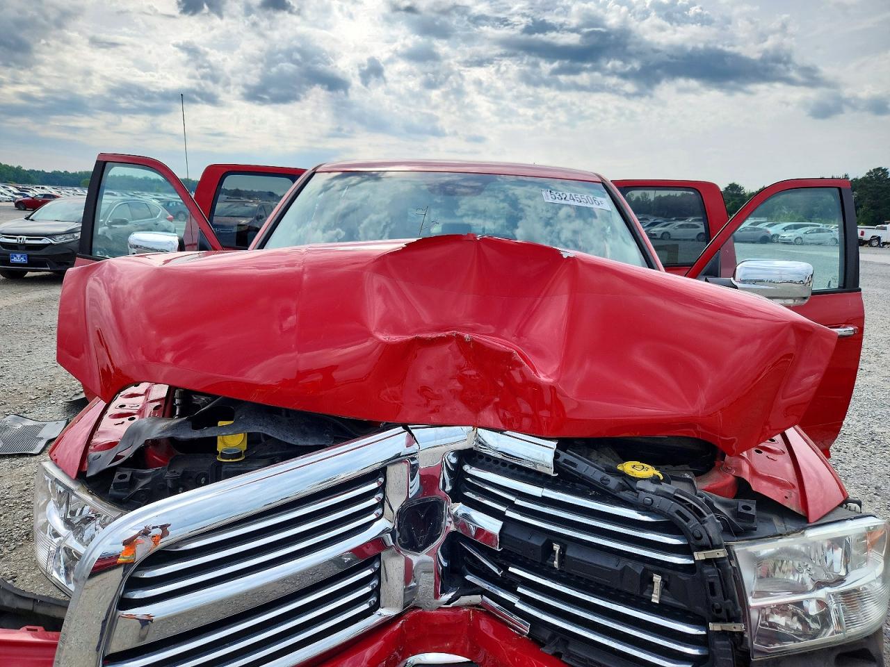 2016 RAM 1500 SLT photo 31