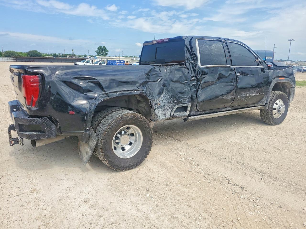 2025 GMC SIERRA K3500 DENALI photo 5