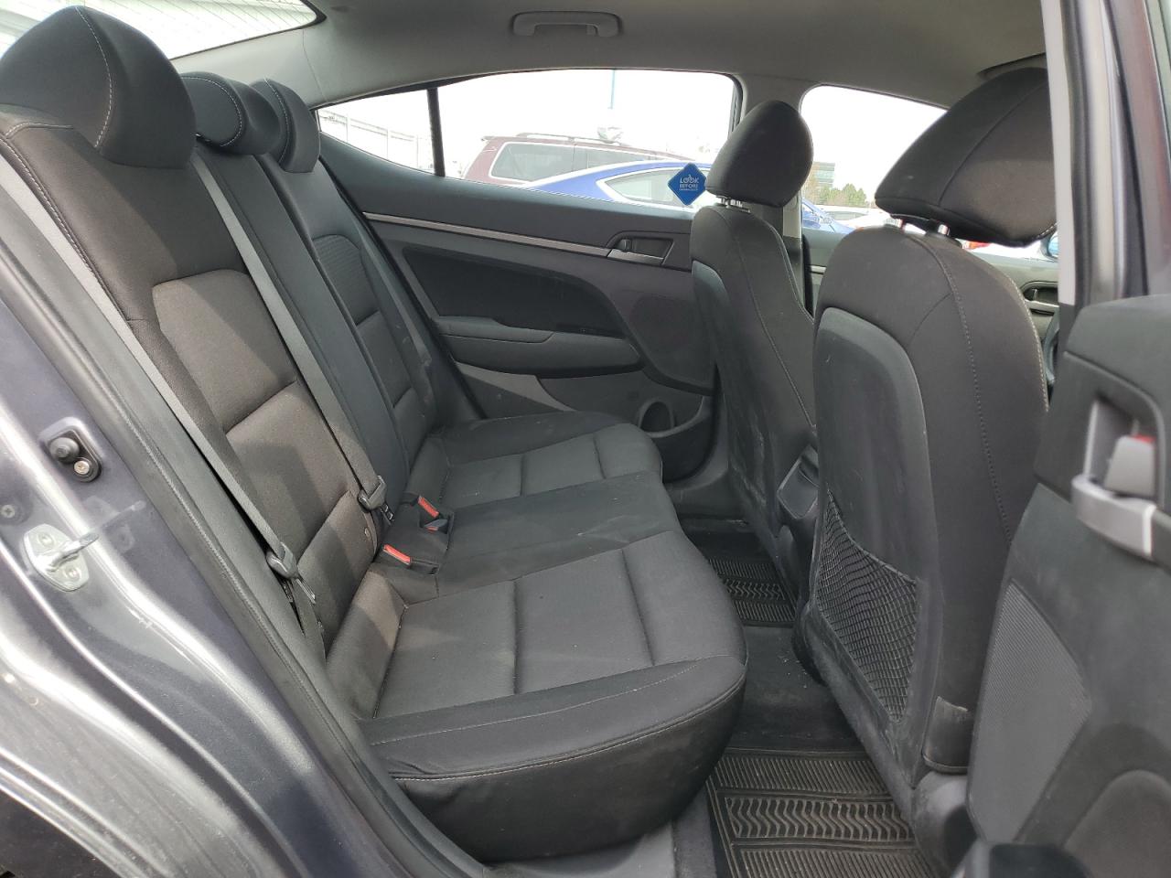 2017 HYUNDAI ELANTRA SE photo 10