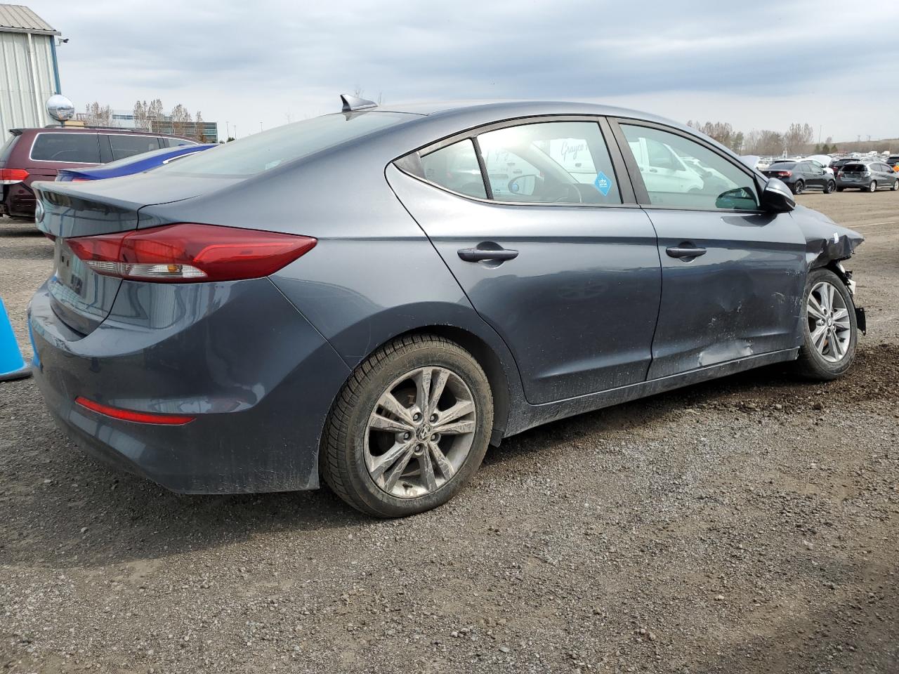 2017 HYUNDAI ELANTRA SE photo 3