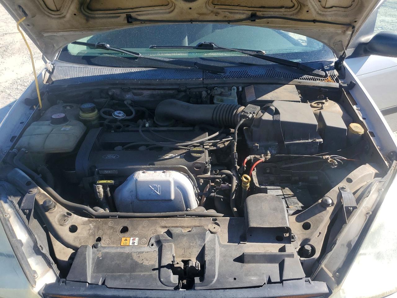 2002 FORD FOCUS ZX3 photo 21