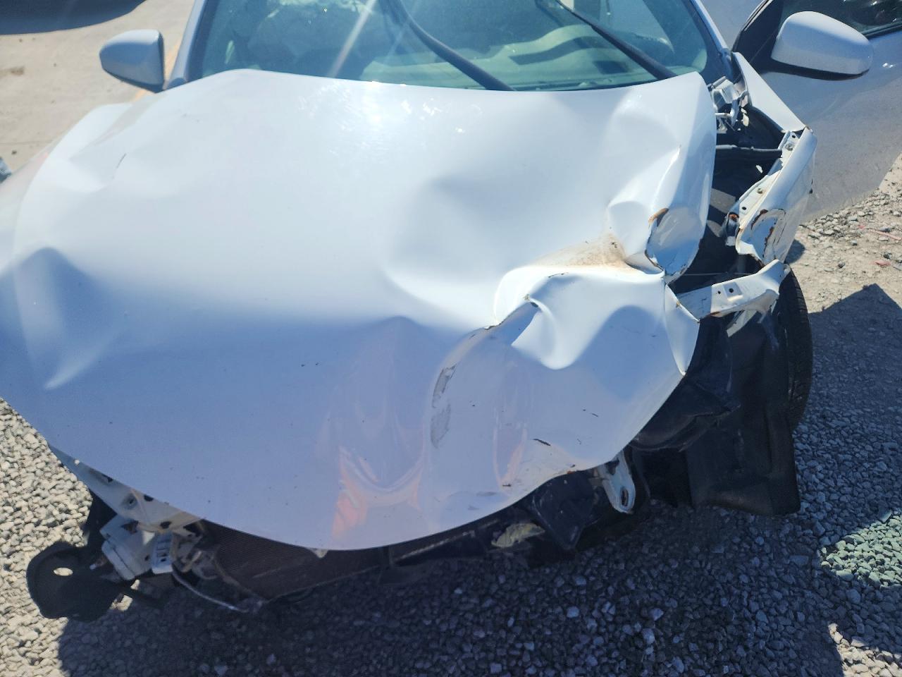 2015 TOYOTA COROLLA LE photo 31