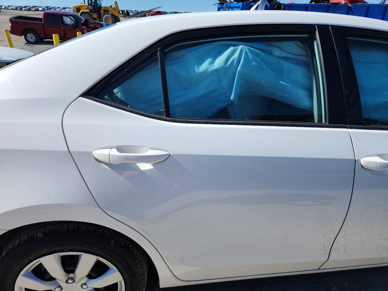 2015 TOYOTA COROLLA LE photo 28