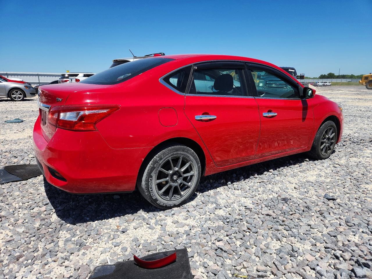 2017 NISSAN SENTRA SV photo 5