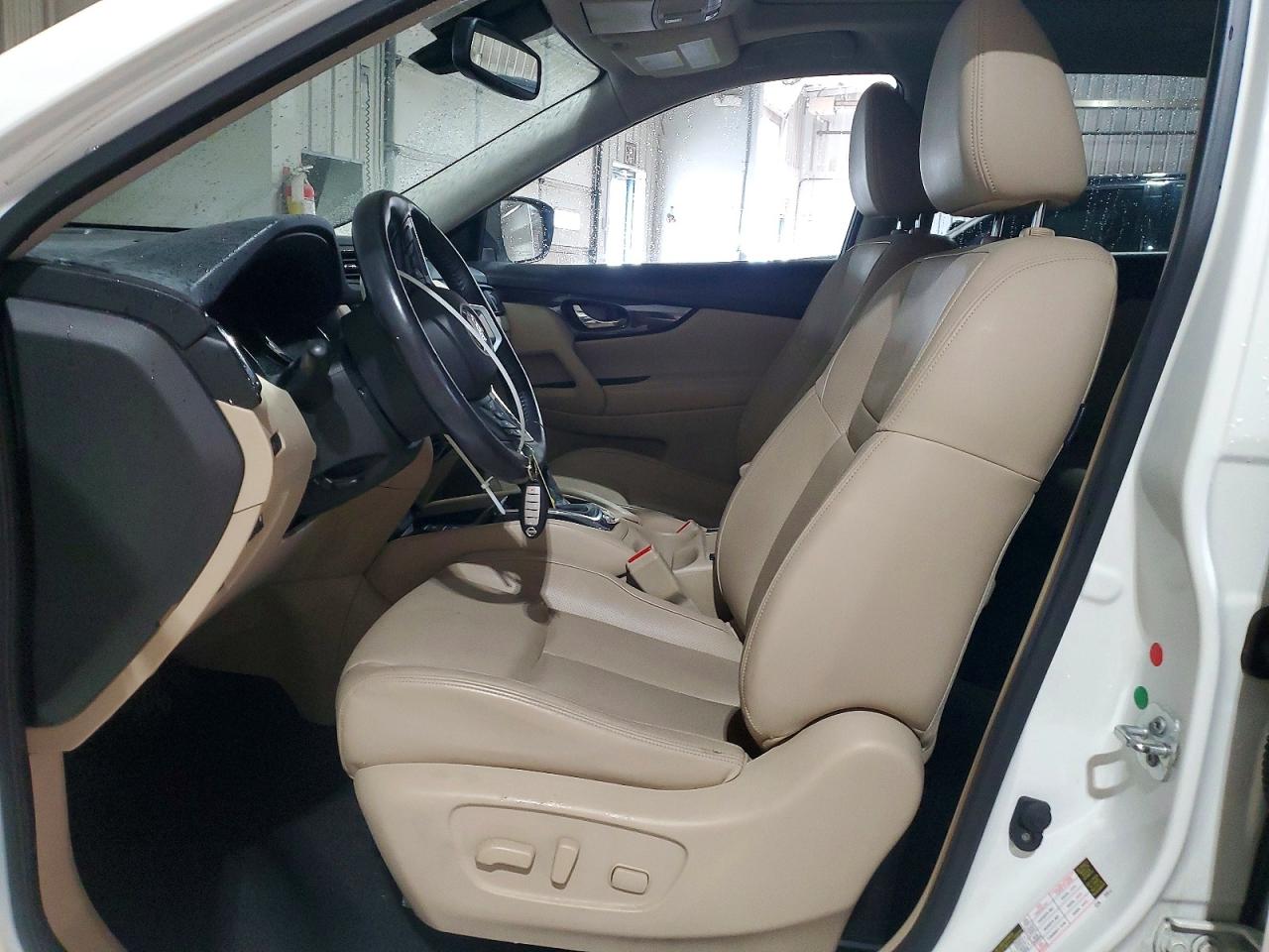 2018 NISSAN ROGUE SL photo 13