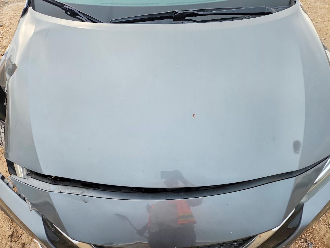 2021 NISSAN VERSA SV photo 21