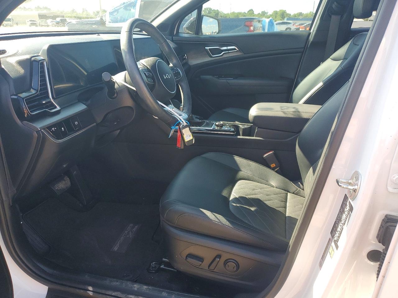 2025 KIA SPORTAGE X LINE photo 13