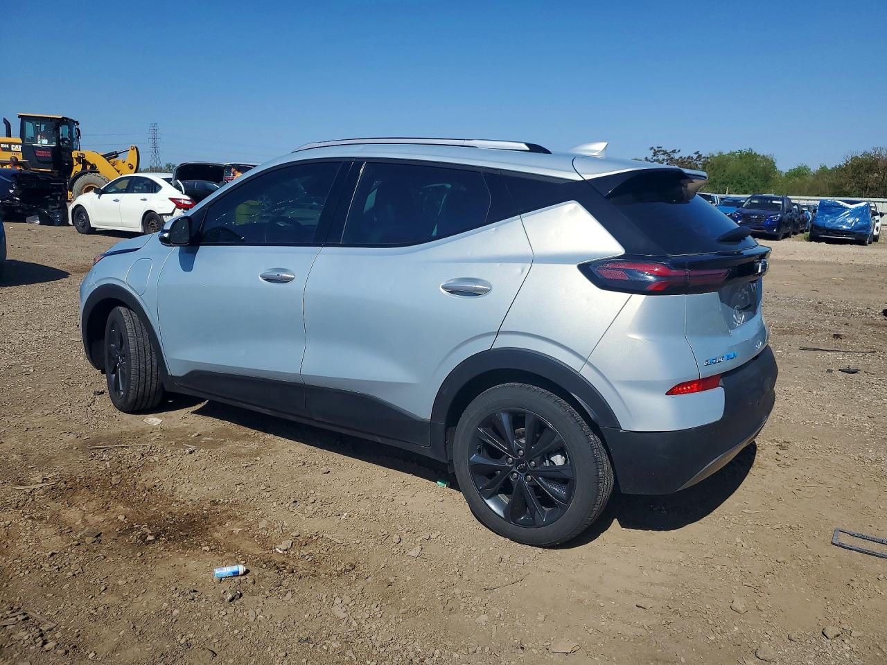 2023 CHEVROLET BOLT EUV LT photo 3
