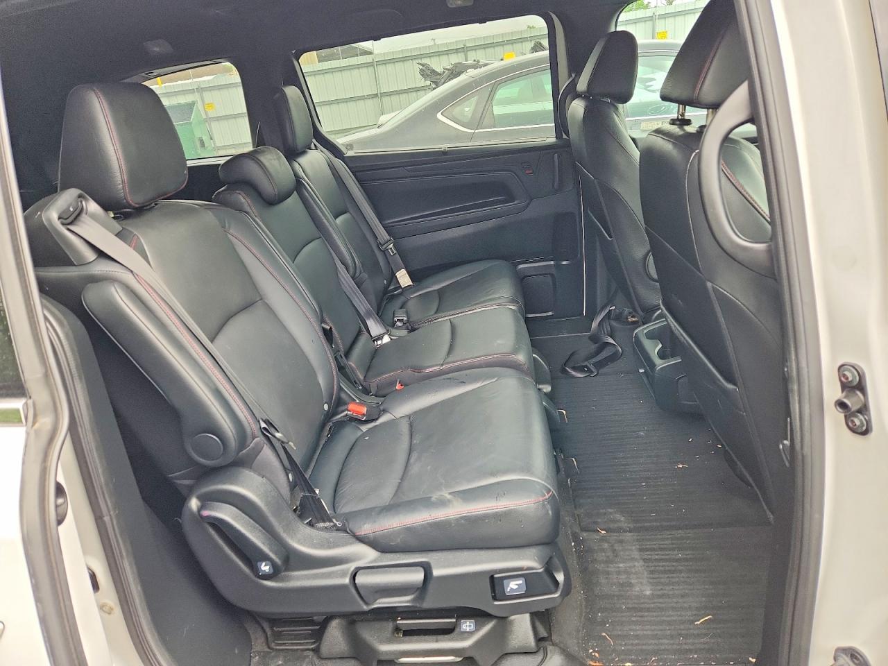 2023 HONDA ODYSSEY SPORT-L photo 11