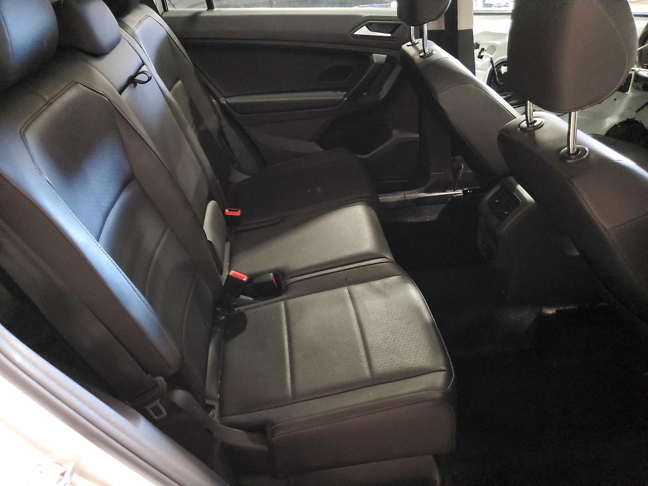 2020 VOLKSWAGEN TIGUAN SE photo 21