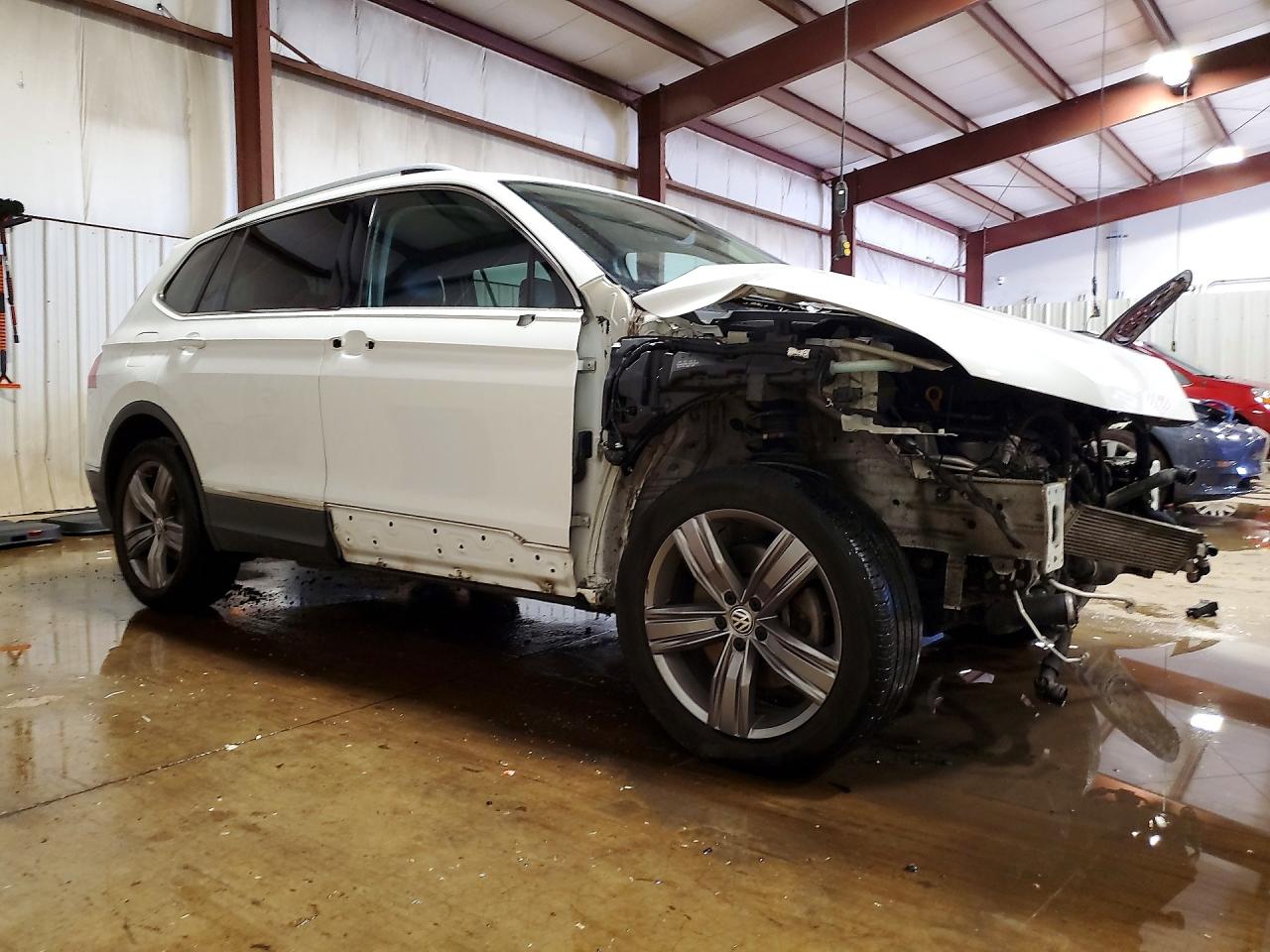 2020 VOLKSWAGEN TIGUAN SE photo 7