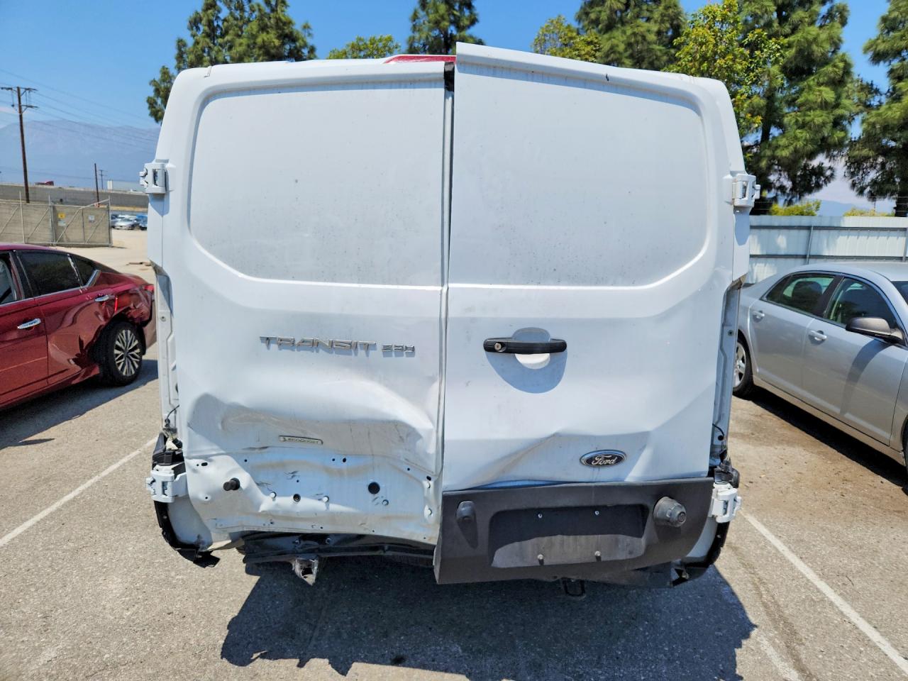 2020 FORD TRANSIT T-250 photo 16