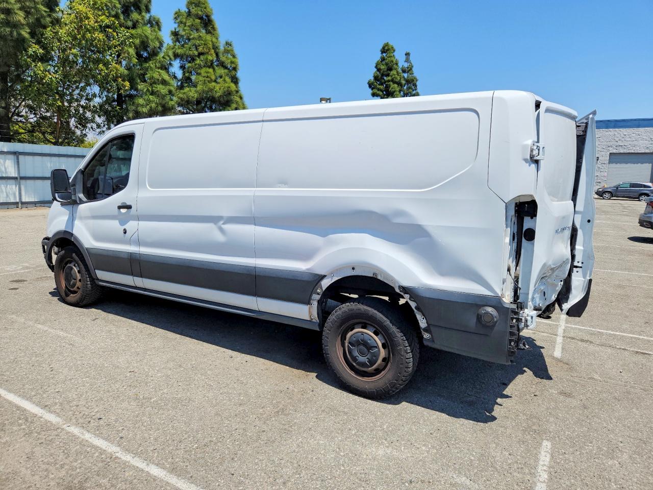 2020 FORD TRANSIT T-250 photo 4
