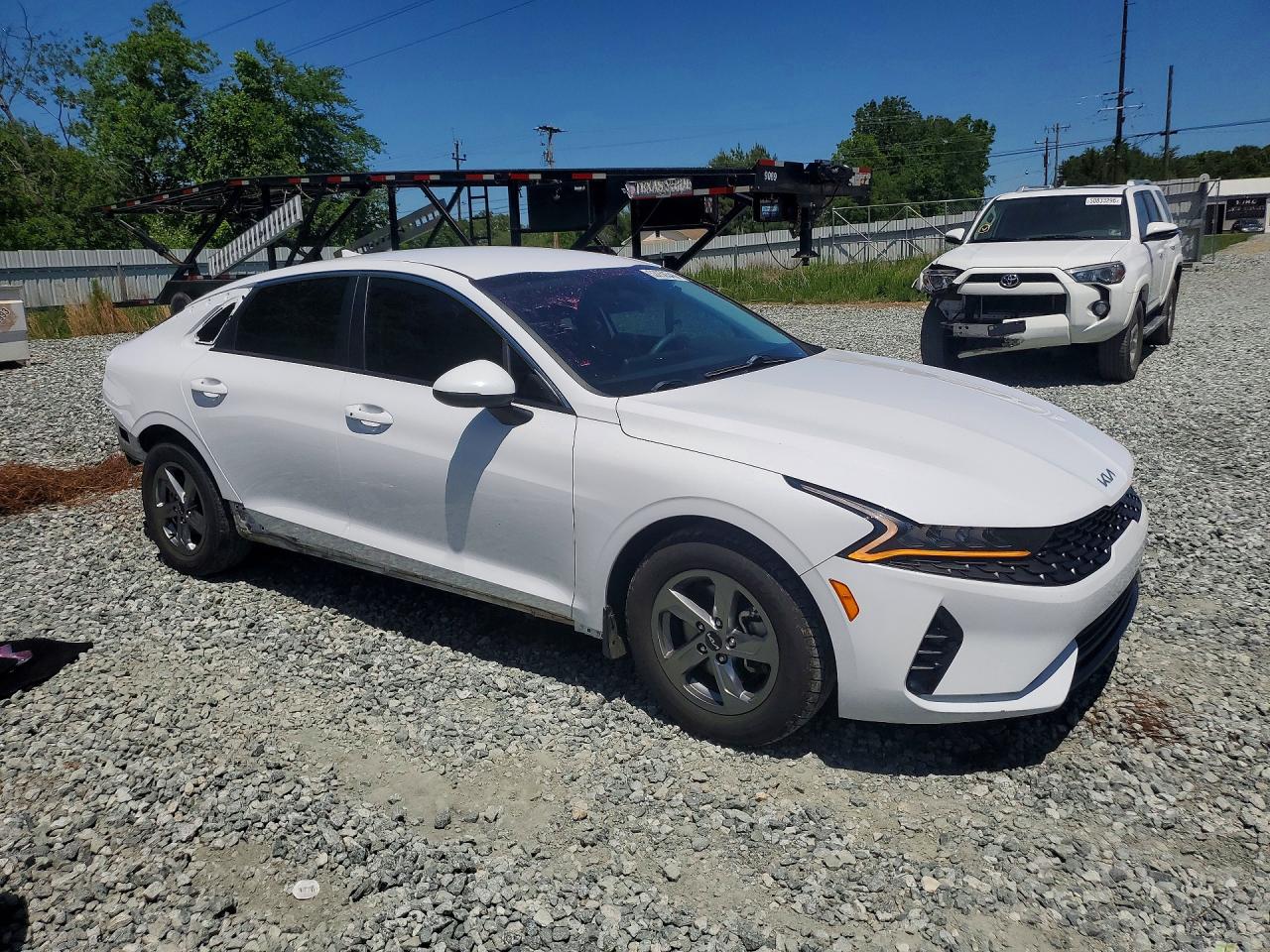 2023 KIA K5 LXS photo 7