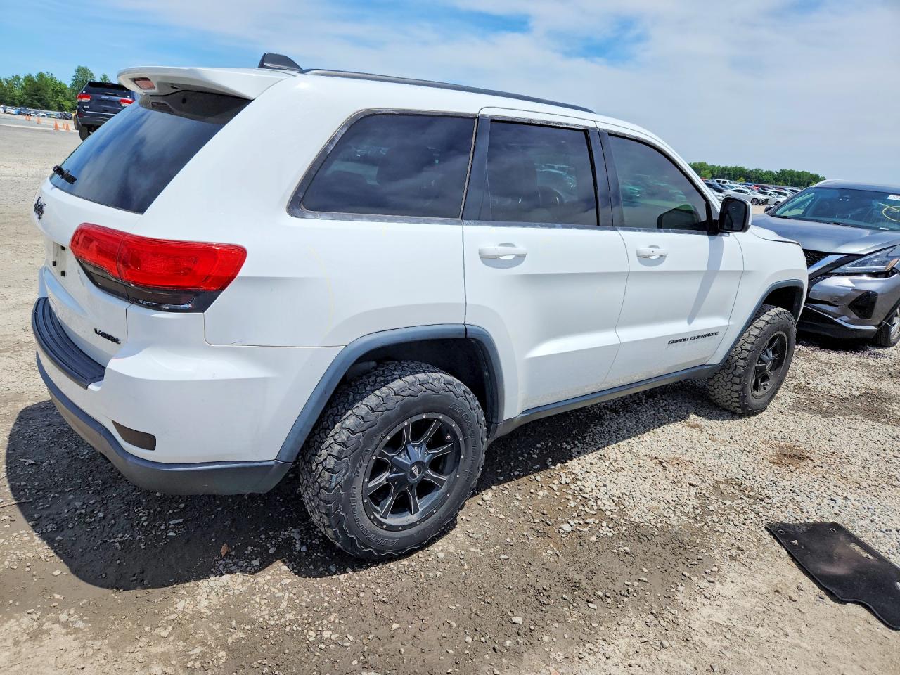2014 JEEP GRAND CHEROKEE LAREDO photo 5
