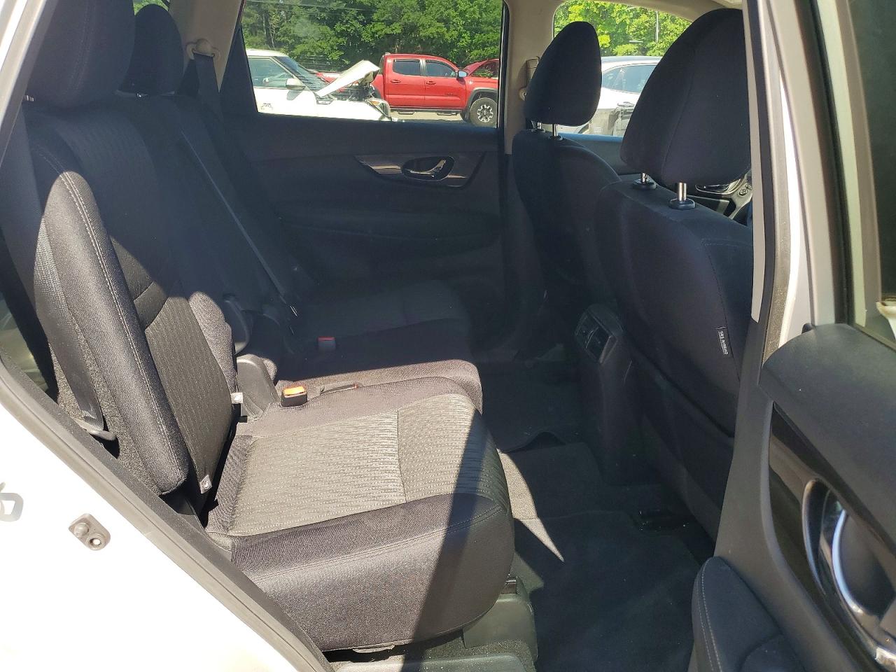 2019 NISSAN ROGUE S photo 31