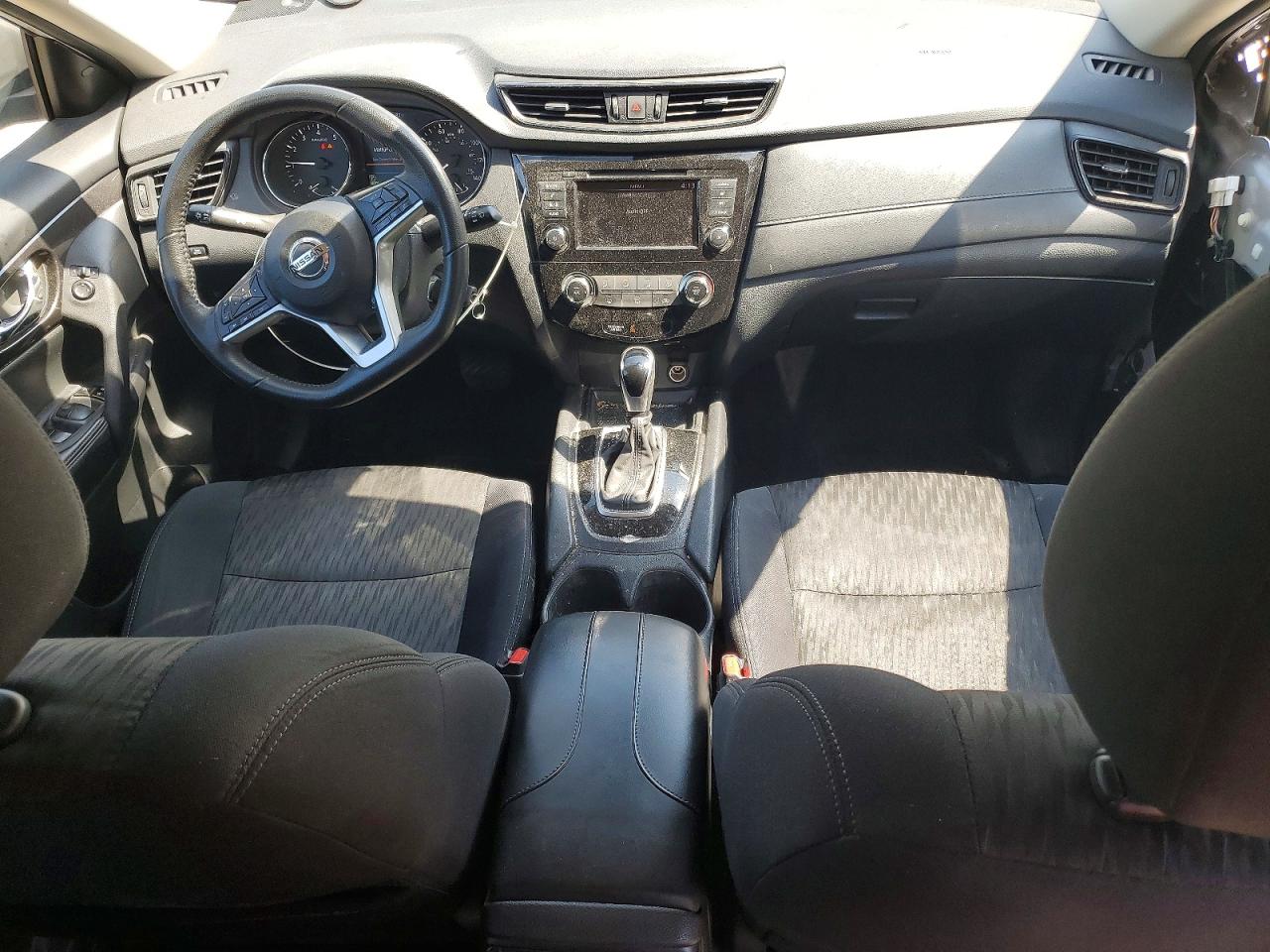 2019 NISSAN ROGUE S photo 22