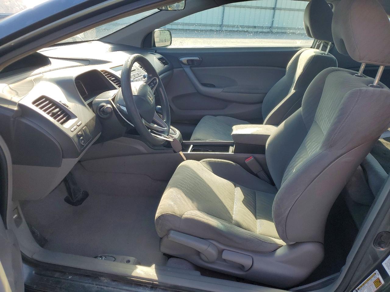 2010 HONDA CIVIC LX photo 13