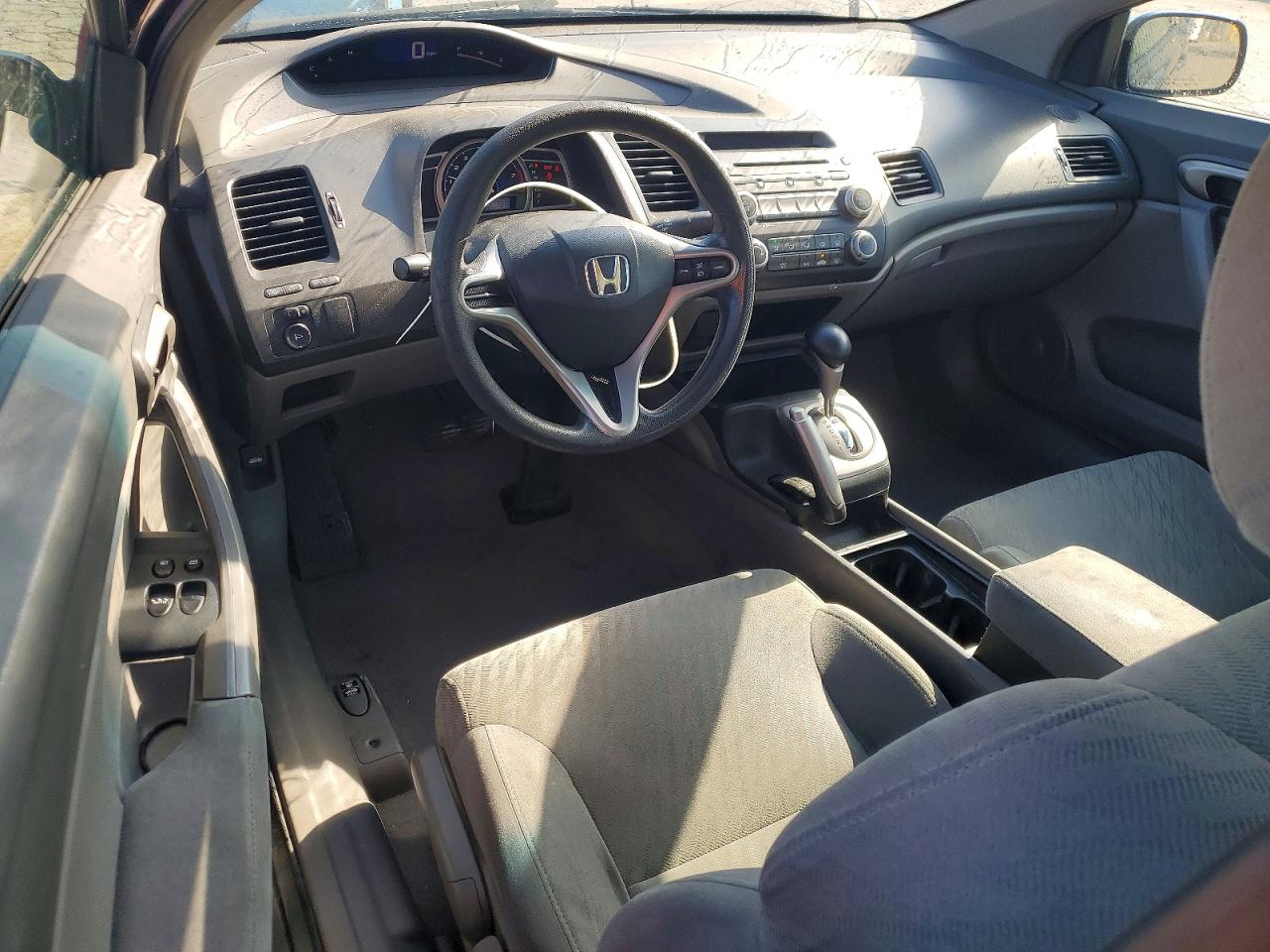 2010 HONDA CIVIC LX photo 15