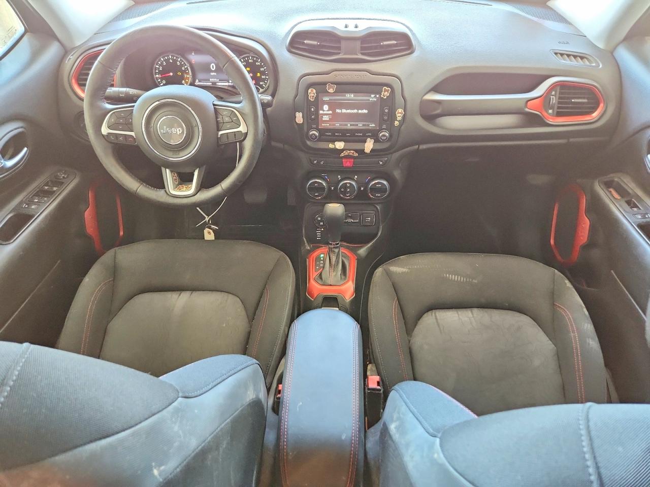 2017 JEEP RENEGADE TRAILHAWK photo 15