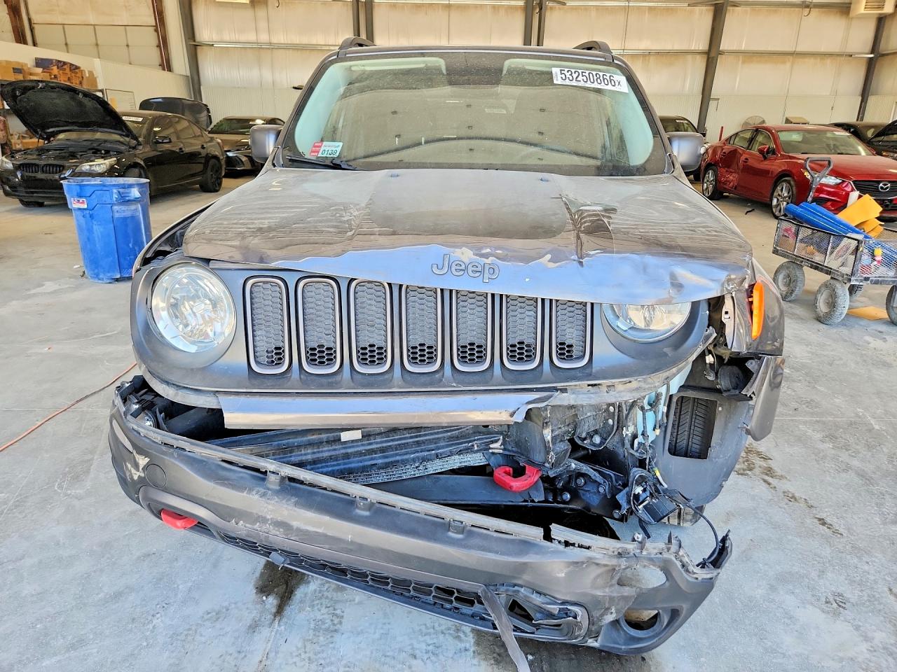 2017 JEEP RENEGADE TRAILHAWK photo 9