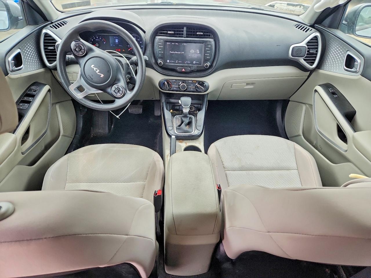 2022 KIA SOUL photo 15