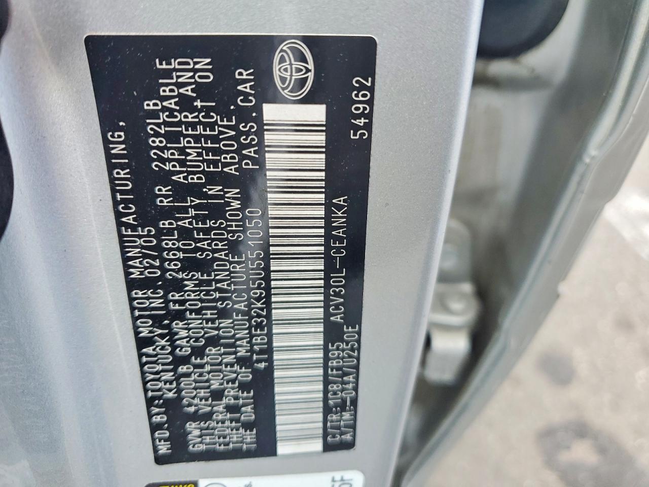 2005 TOYOTA CAMRY LE photo 23