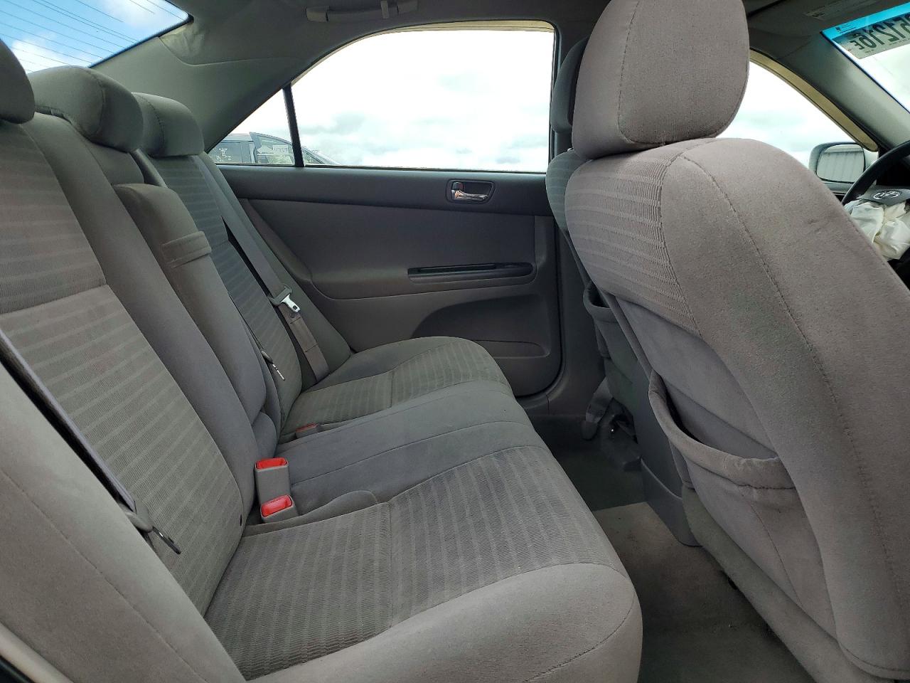 2005 TOYOTA CAMRY LE photo 19