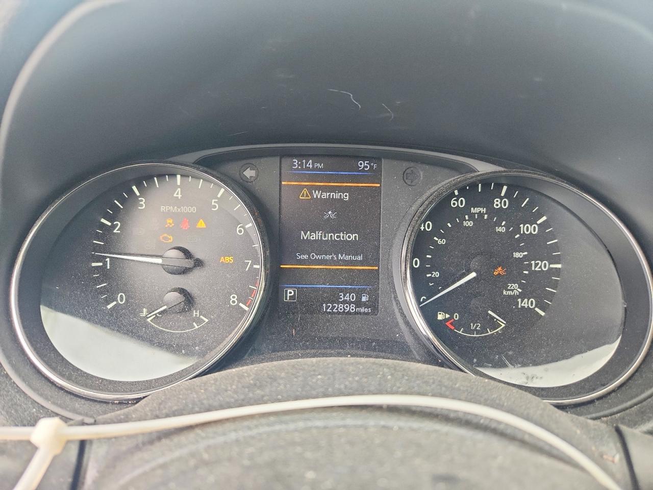 2018 NISSAN ROGUE SV photo 9