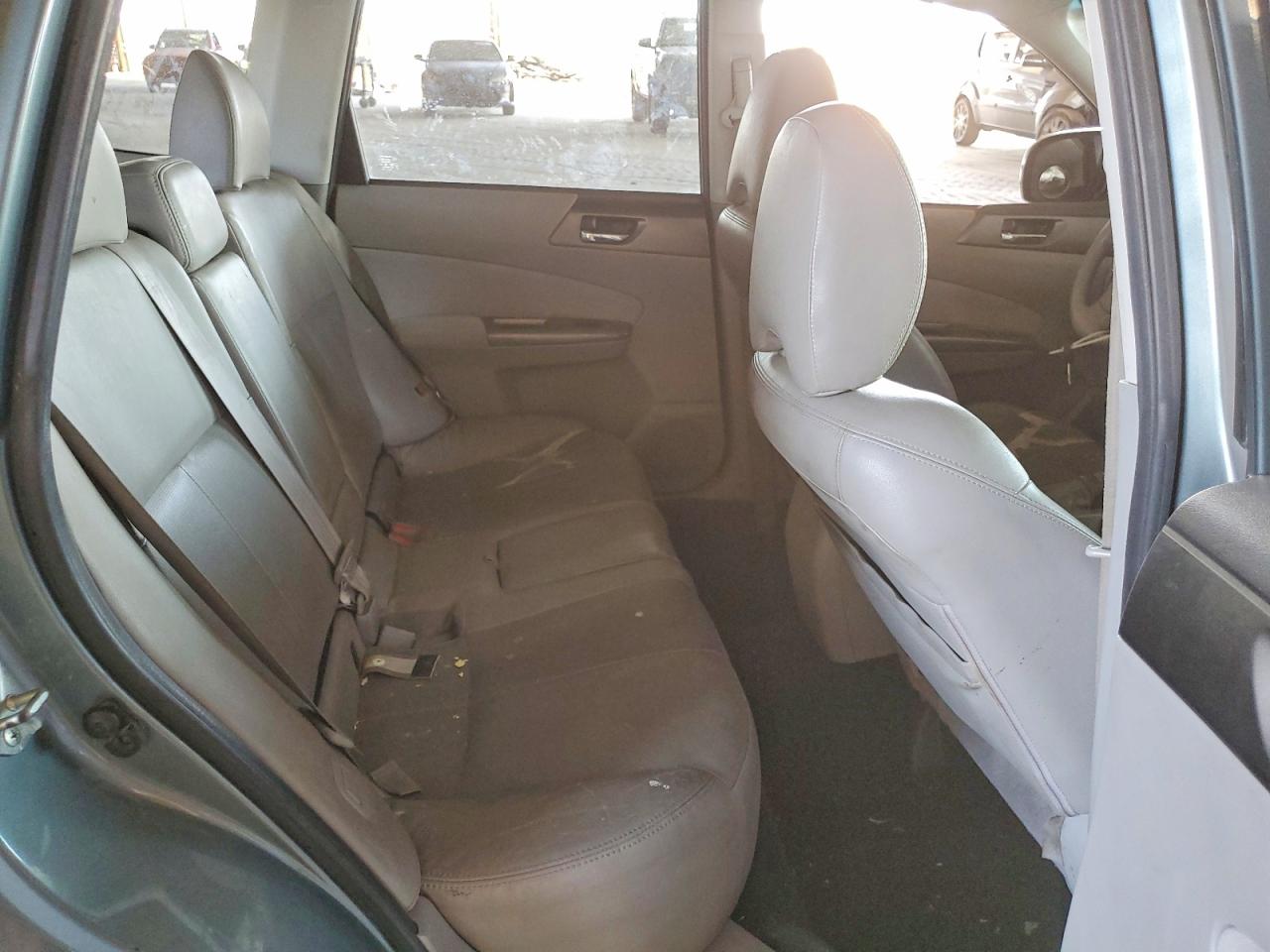 2011 SUBARU FORESTER TOURING photo 28