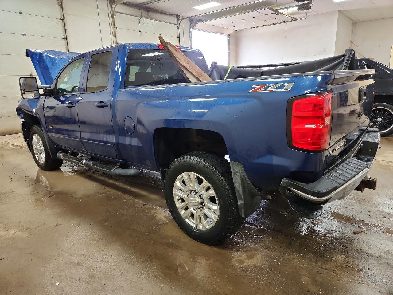 2015 CHEVROLET SILVERADO K2500 HEAVY DUTY LT photo 3