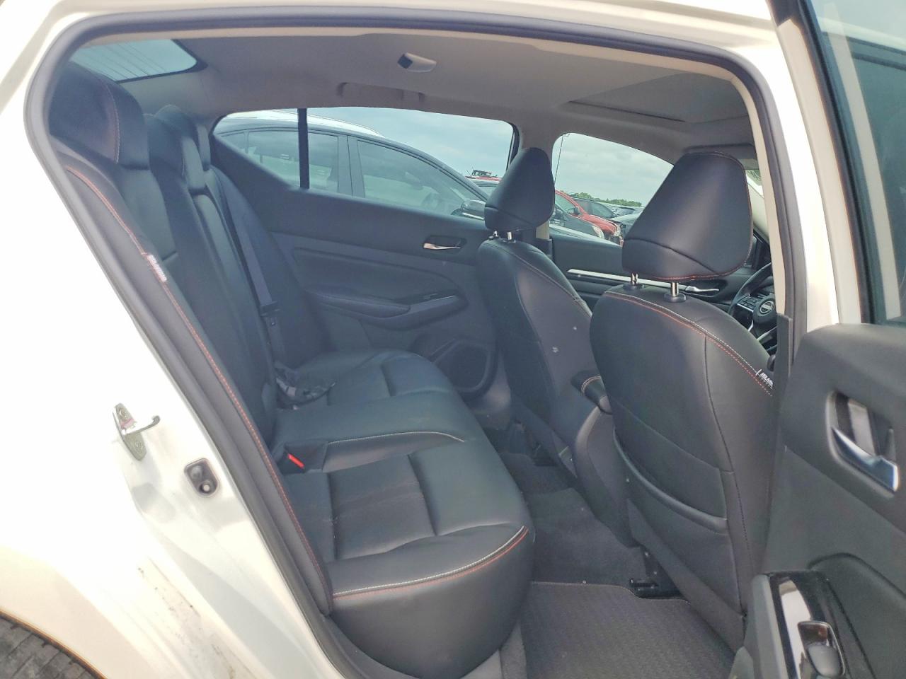 2024 NISSAN ALTIMA 2.5 SR photo 10