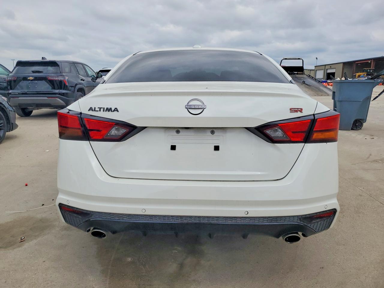 2024 NISSAN ALTIMA 2.5 SR photo 6