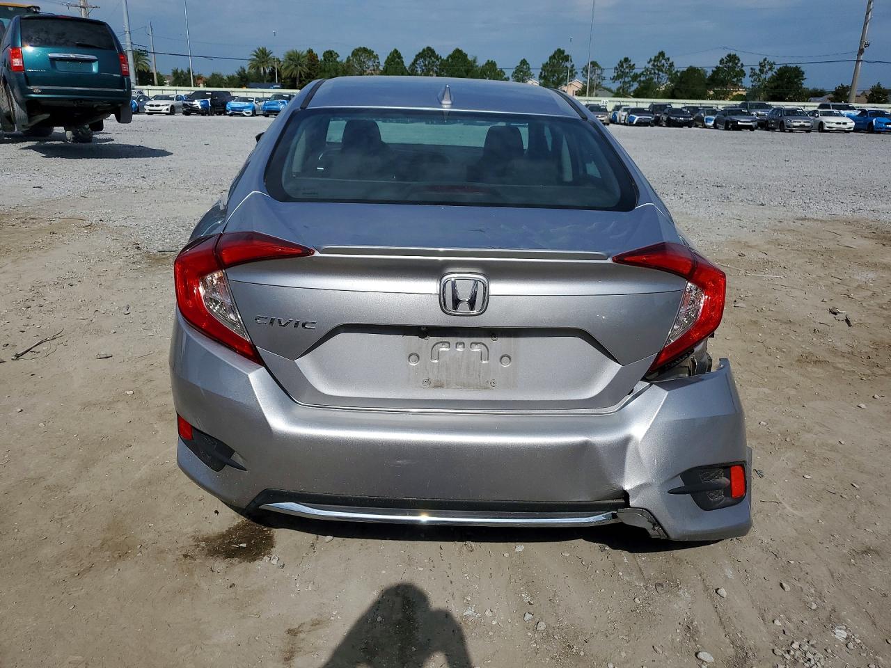 2020 HONDA CIVIC EX photo 6