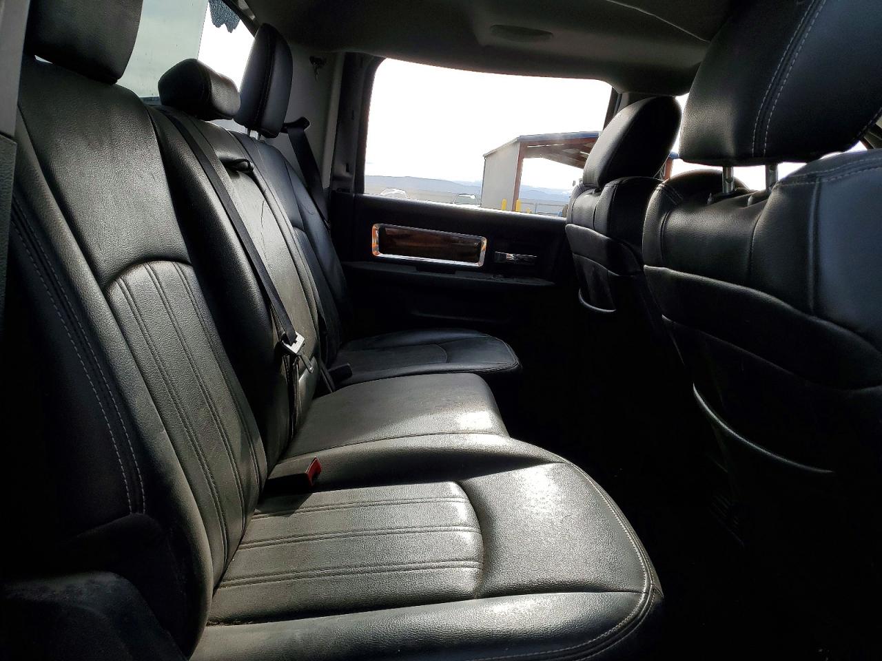 2012 DODGE RAM 3500 LARAMIE photo 10