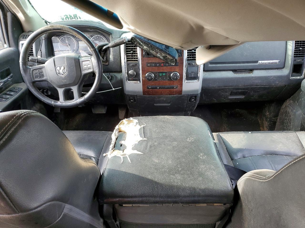 2012 DODGE RAM 3500 LARAMIE photo 8