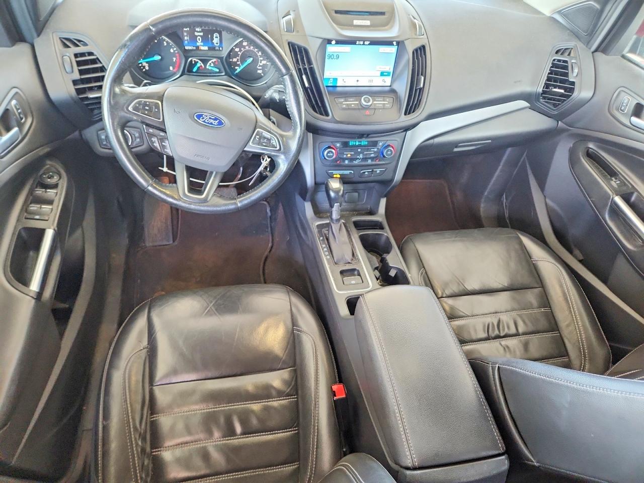 2017 FORD ESCAPE SE photo 15