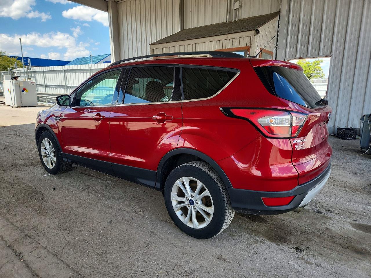 2017 FORD ESCAPE SE photo 3