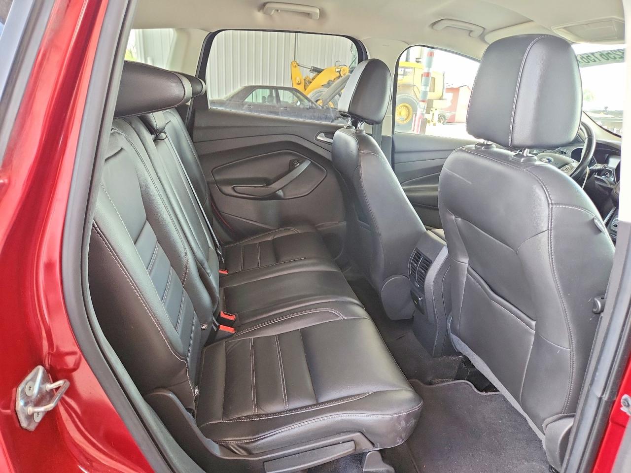 2017 FORD ESCAPE SE photo 21