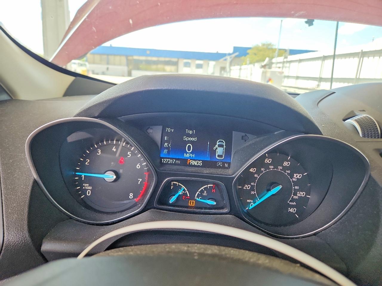 2017 FORD ESCAPE SE photo 17