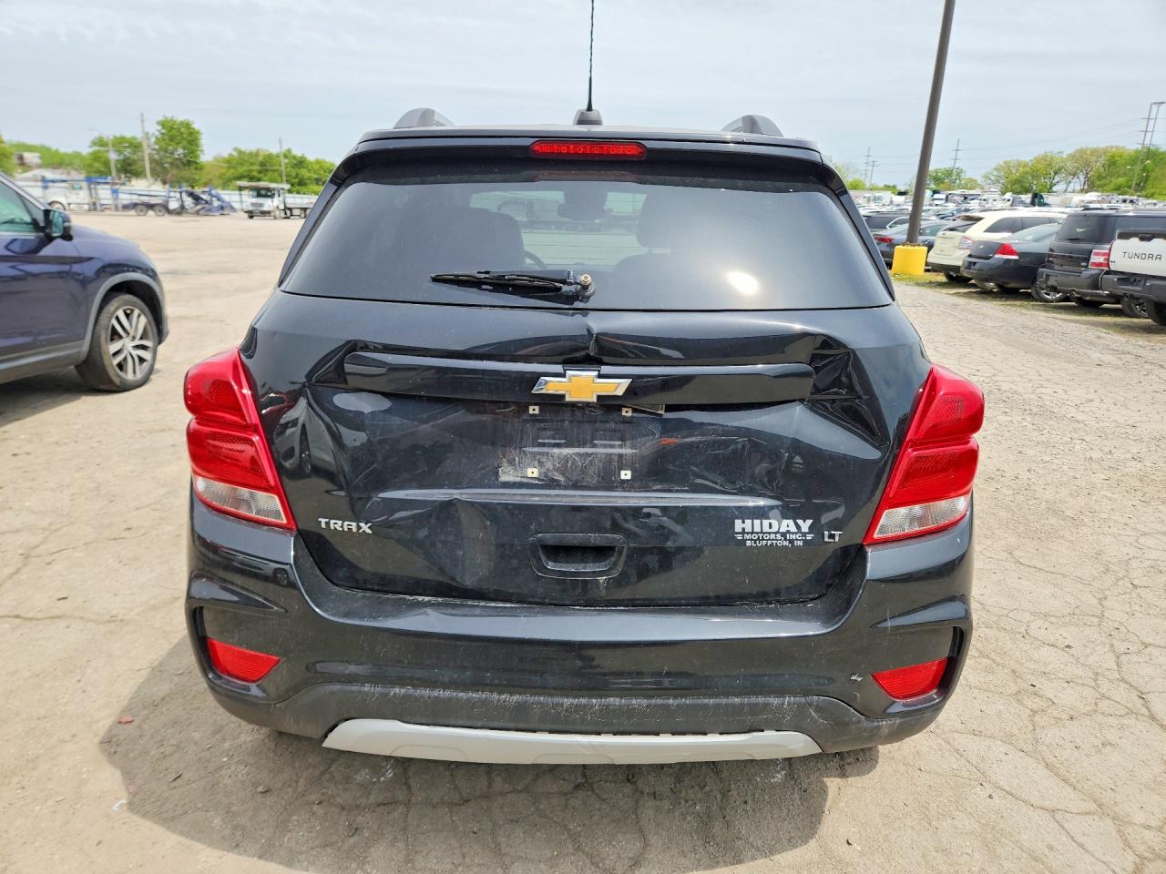2019 CHEVROLET TRAX 1LT photo 6