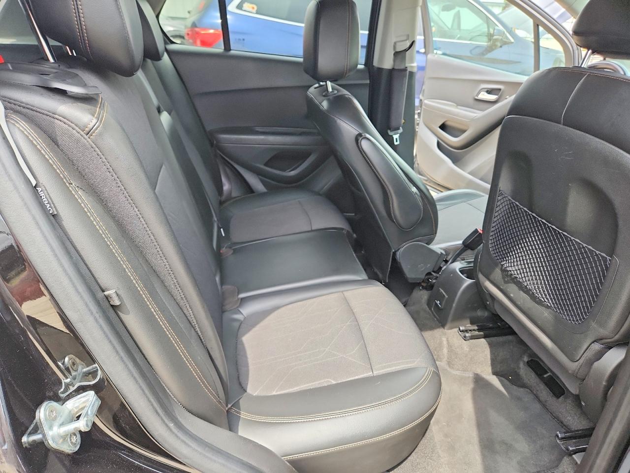 2019 CHEVROLET TRAX 1LT photo 10