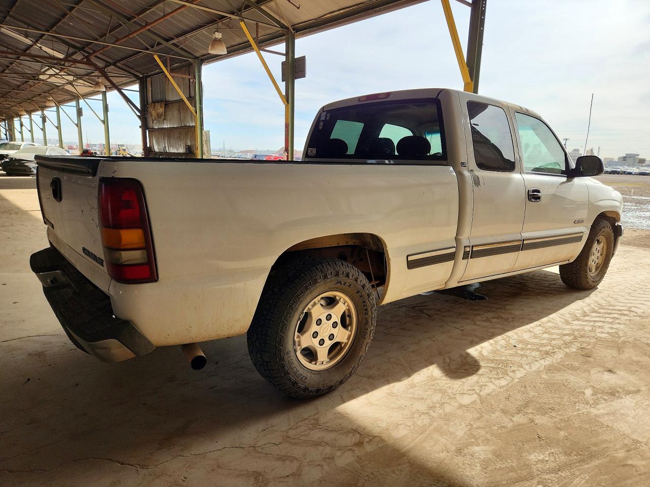 2000 CHEVROLET SILVERADO C1500 photo 5