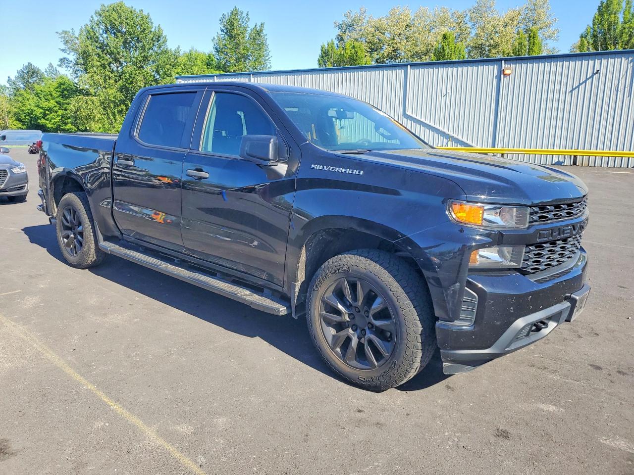 2019 CHEVROLET SILVERADO K1500 CUSTOM photo 4